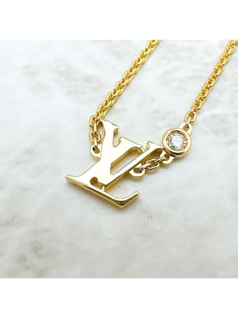 Louis Vuitton Pendentif Idyll Blossom Diamond Yellow Gold Necklace Cm - Picture 3 of 6